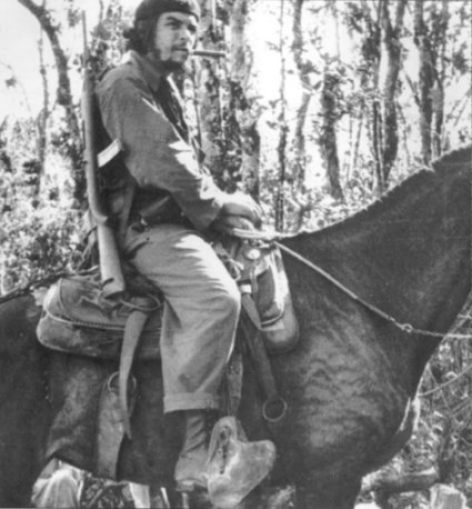 Che_on_Mule_in_Las_Villas_Nov_1958.jpg